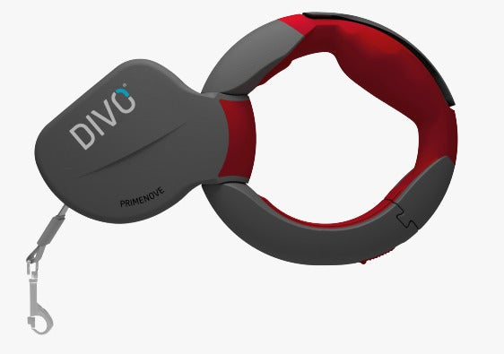 Divo the innovative retractable dog leash, in red